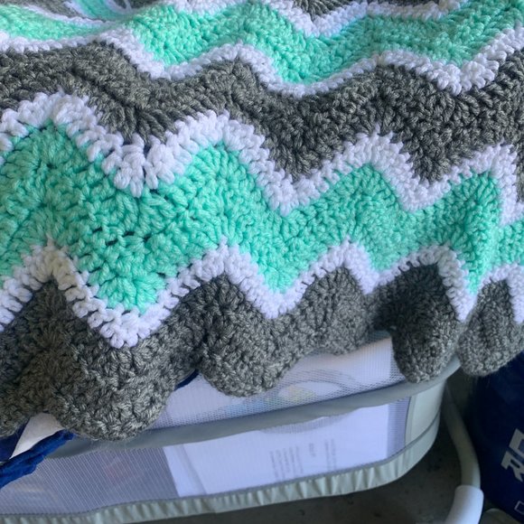 Infant Car Seat Canopy/Cover (3) - Picture 3 of 9